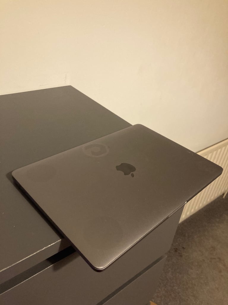 MacBook Pro 13” 