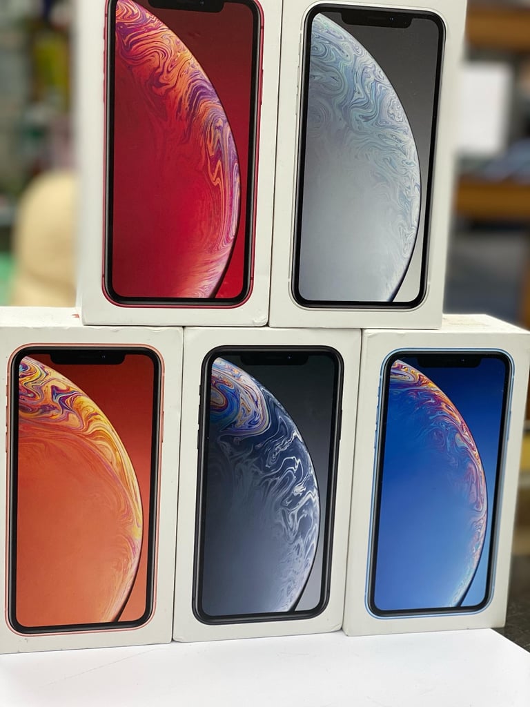 iPhone Xr LIKE NEW BOXED