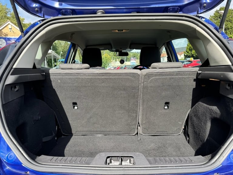 2016 Ford Fiesta 1.0T EcoBoost Zetec Hatchback 5dr Petrol Manual Euro 6 (s/s) (100 ps) Hatchback ...