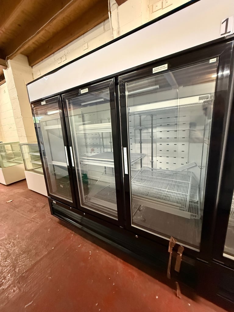 Commercial upright fridge or freezer display for shop cafe supermarket 