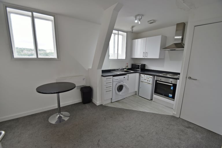 One bedroom flat in Cheapside Chambers 43