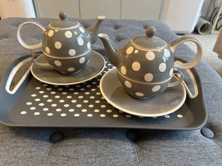 image for 2 Polka Dot Tea-for-One Sets with saucers + 2 Matching Serving Tray