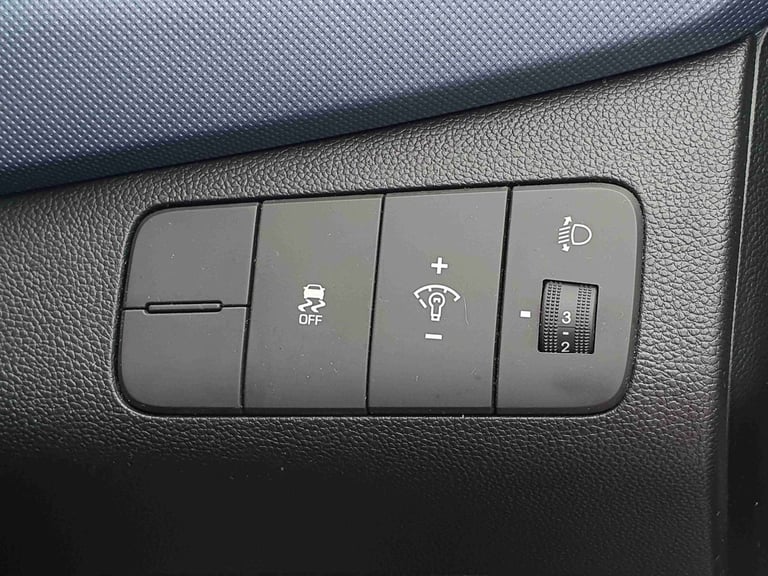2014 Hyundai i10 1.2 Premium 5dr HATCHBACK PETROL Manual