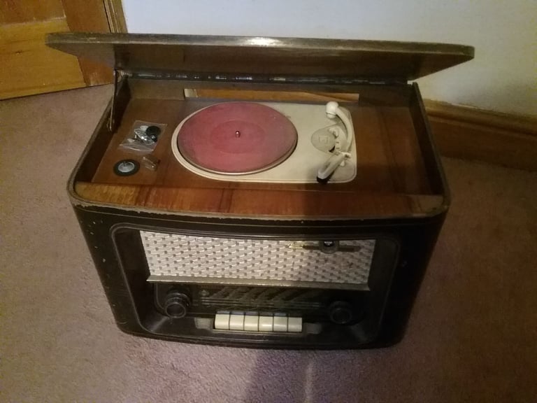 image for Vintage EMUD Phono-Rekord German Post WW2 Radiogram Valve Radio Record Player Working