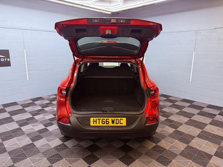 2017 Renault Kadjar 1.5 dCi Dynamique S Nav EDC Euro 6 (s/s) 5dr HATCHBACK Diesel Automatic