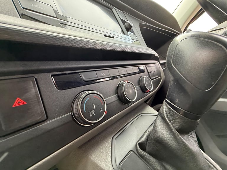 2021 Volkswagen Transporter 2.0 TDI T30 Startline DSG FWD SWB Euro 6 (s/s) 5dr PANEL VAN Diesel A...