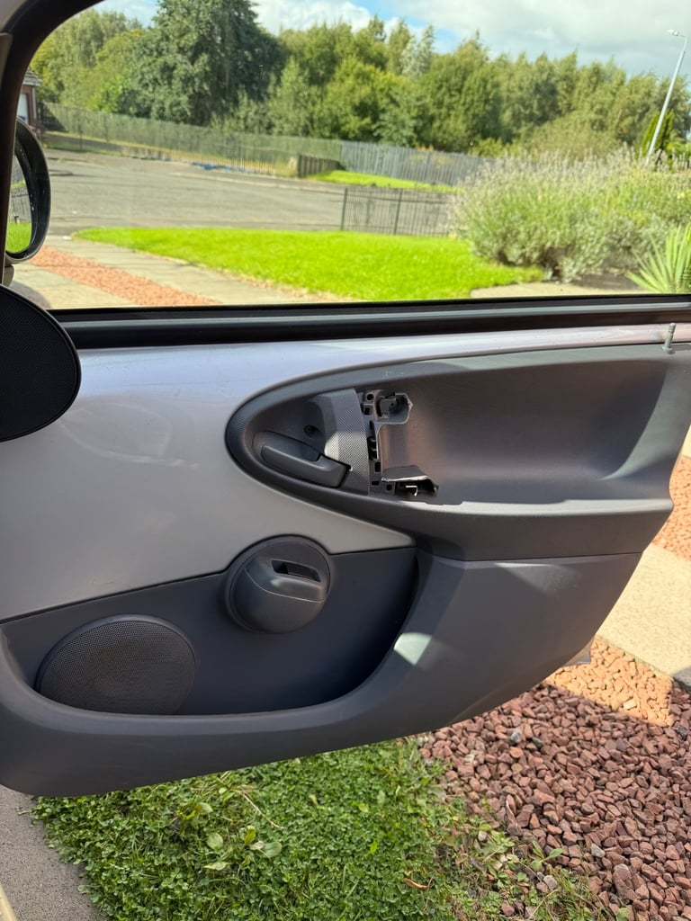 Toyota, AYGO, Hatchback, 2008, Manual, 998 (cc), 5 doors