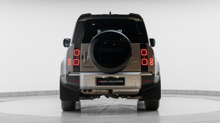 2025 Land Rover Defender (25 Reg) 90 3.0 D250 S Hard Top Commercial (3 Seat) (+VAT) Panel Van Die...