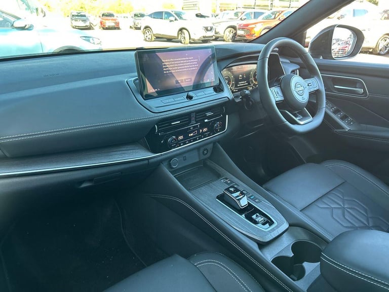 2025 Nissan Qashqai 1.5 h e-POWER Tekna Auto Euro 6 (s/s) 5dr SUV PETROL/ELECTRIC Automatic