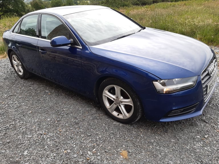image for 2014 Audi A4 TECHNIK 2.0Tdi 4Dr Saloon 