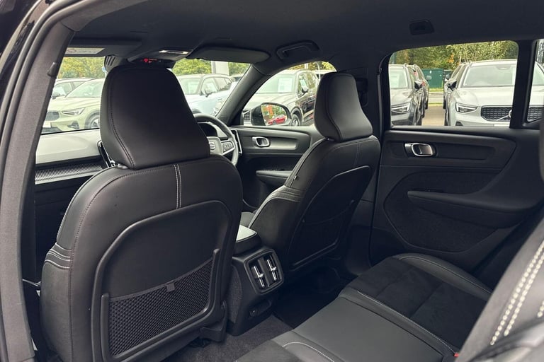 2021 Volvo XC40 1.5 T3 R-Design SUV 5dr Petrol Auto Euro 6 (s/s) (163 ps) ESTATE Petrol Automatic