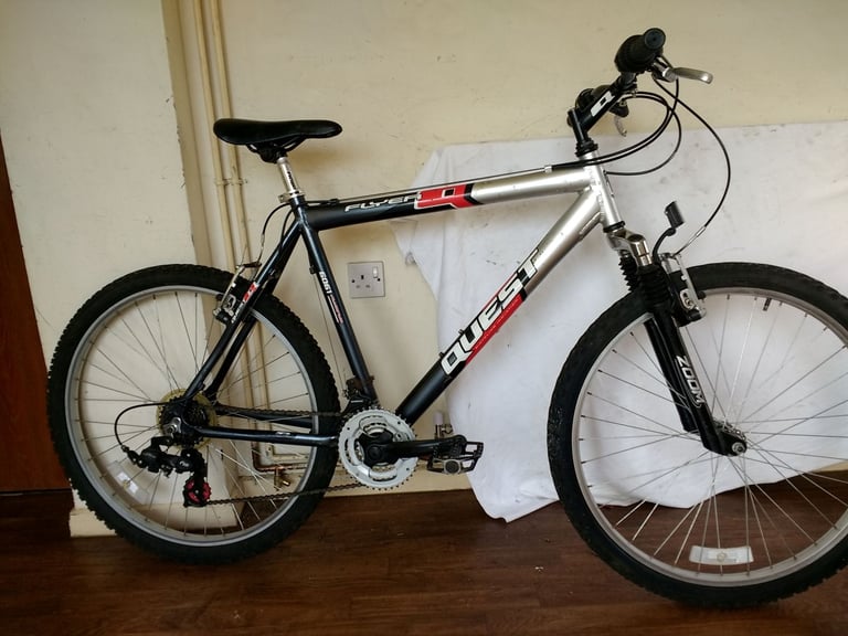 QUEST FLYER MOUNTAIN BIKE - full working order