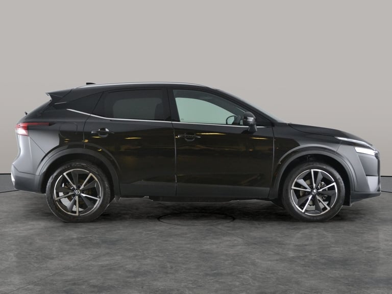2022 Nissan Qashqai 1.3 DIG-T MHEV Tekna SUV 5dr Petrol Hybrid Manual Euro 6 (s/s) (140 ps) - K S...