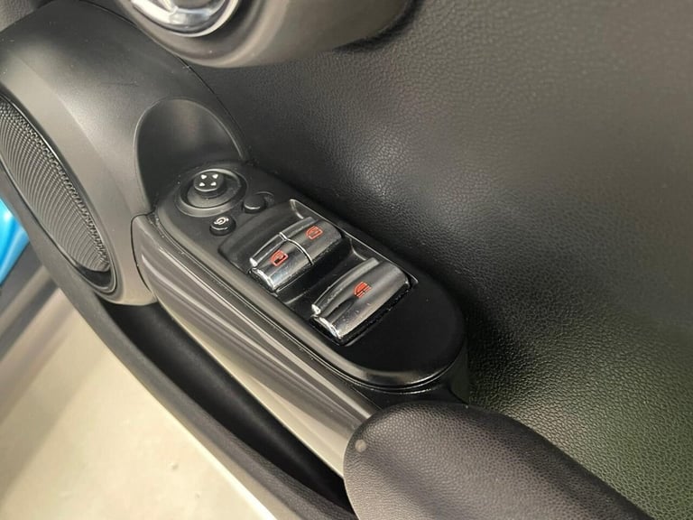 2018 MINI Convertible 1.5 Cooper II 2dr Auto CONVERTIBLE PETROL Automatic