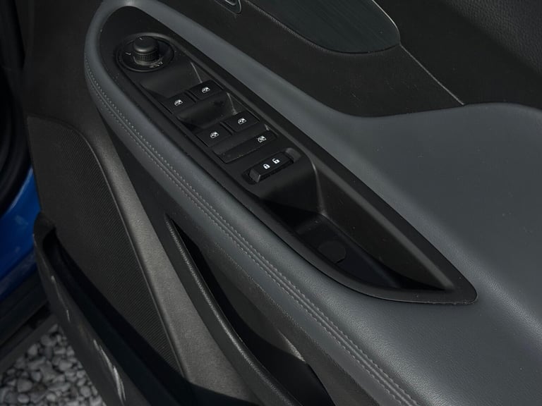 2015 Vauxhall Mokka 1.4i Turbo SE 2WD Euro 6 (s/s) 5dr HATCHBACK Petrol Manual