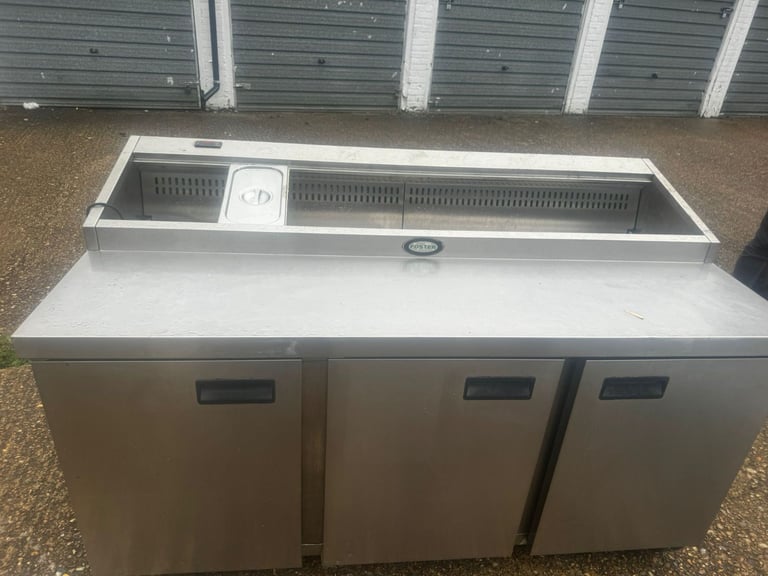 Foster 3 Door Prep Counter Fridge – Commercial Stainless Steel