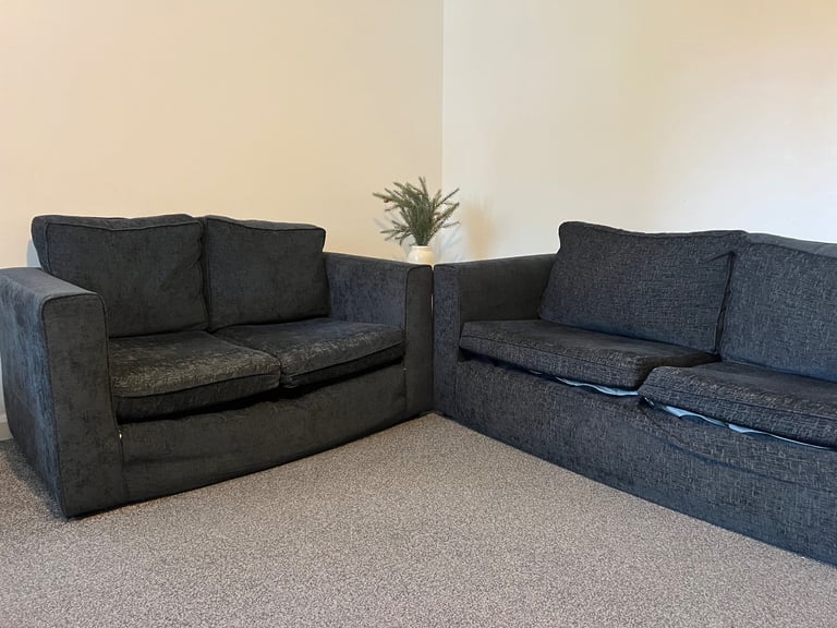 3 + 2 Fabric Sofa Set Good Condition 