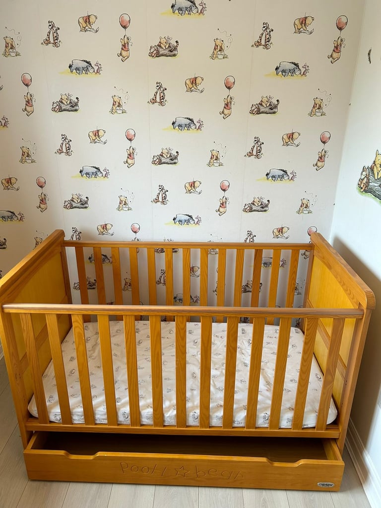 Mothercare winnie the hotsell pooh cot bed