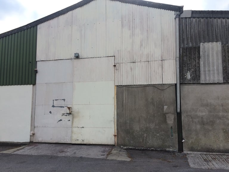 Industrial unit to let