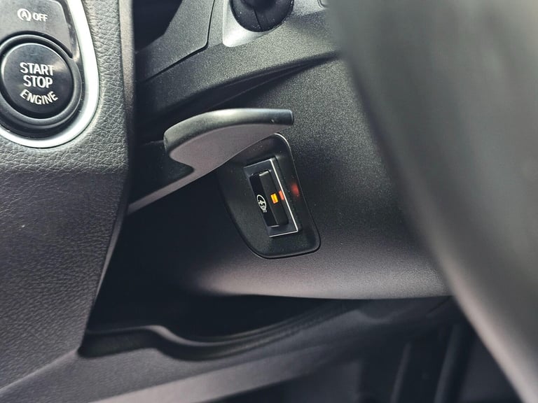 2018 BMW 3 Series 2.0 320i M Sport Shadow Edition Auto xDrive Euro 6 (s/s) 4dr SALOON Petrol Auto...