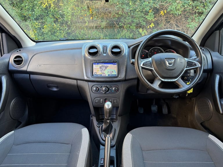 Dacia Sandero Stepway 0.9 TCe Comfort Euro 6 5dr PETROL MANUAL 2018/68