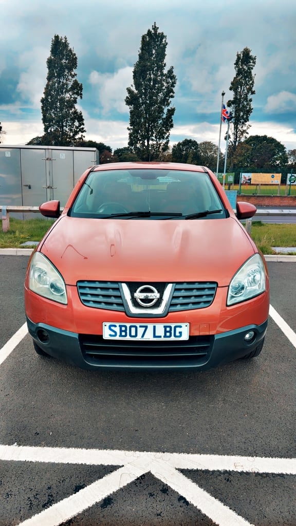 NISSAN QASHQAI 1.6 PETROL MOT FEB 2026 STARTS N DRIVES GREAT IDEAL GOOD RUNAROUND