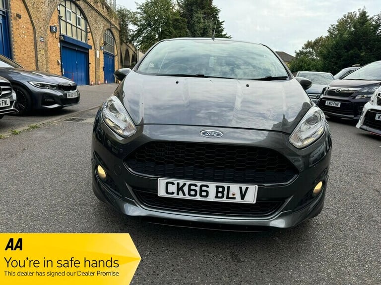 Ford Fiesta ST-LINE