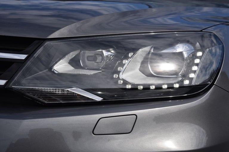 2013 Volkswagen Touareg 3.0h TSI V6 Hybrid SUV 5dr Petrol Hybrid Tiptronic 4WD Euro 5 (s/s) (333 ...