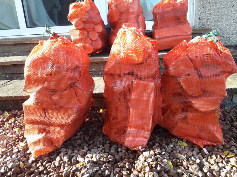 6 X 13Kg nets of large chunky hardwood £45