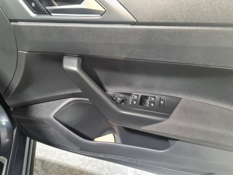 2024 74 VOLKSWAGEN POLO 1.0 TSI R-LINE HATCHBACK 5DR PETROL DSG EURO 6 (S/S) (11