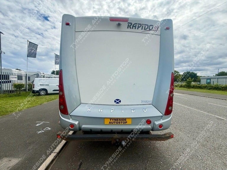 2011 11 FIAT  RAPIDO 10000 6 BERTH MOTORHOME DIESEL