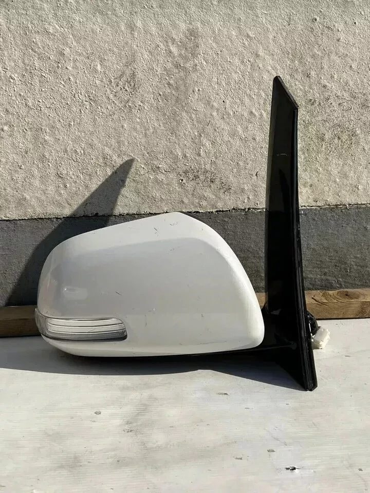 Genuine Toyota Estima Right side mirror 2007-2015 White