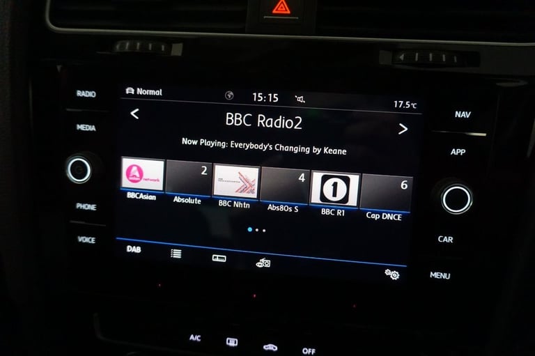 2017 Volkswagen Golf 2.0 TDI R-Line Hatchback 5dr Diesel Manual Euro 6-BLUETOOTH-ADAPTIVE CRUISE ...