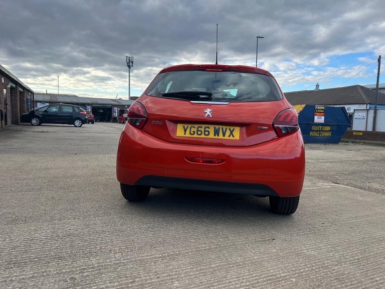 2016 Peugeot 208 1.2 PureTech Active Design Menthol 5dr HATCHBACK Petrol Manual