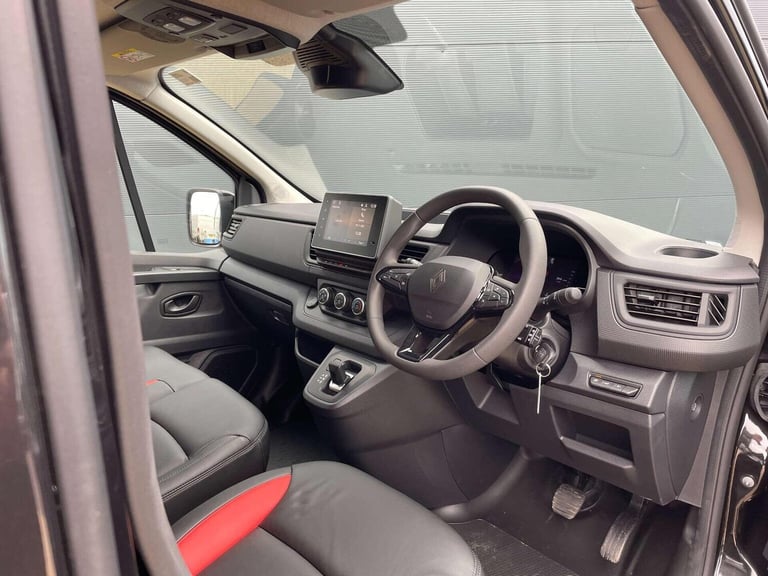 RENAULT TRAFIC 2.0 dCi Blue SL30 Advance Auto L1 H1 Euro 6 (s/s) 5dr 2025