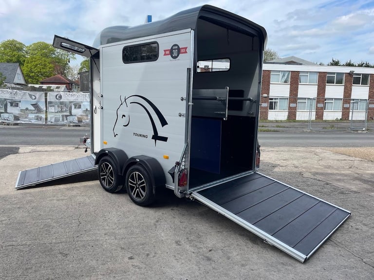 Cheval Liberte Touring Country 2 horse trailer with tack room, Brand New, £6800 + VAT