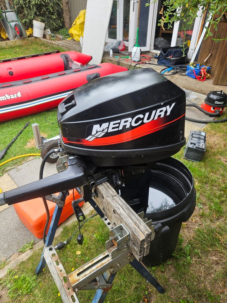 image for 15hp 2 stroke mercury outboard,  short shaft