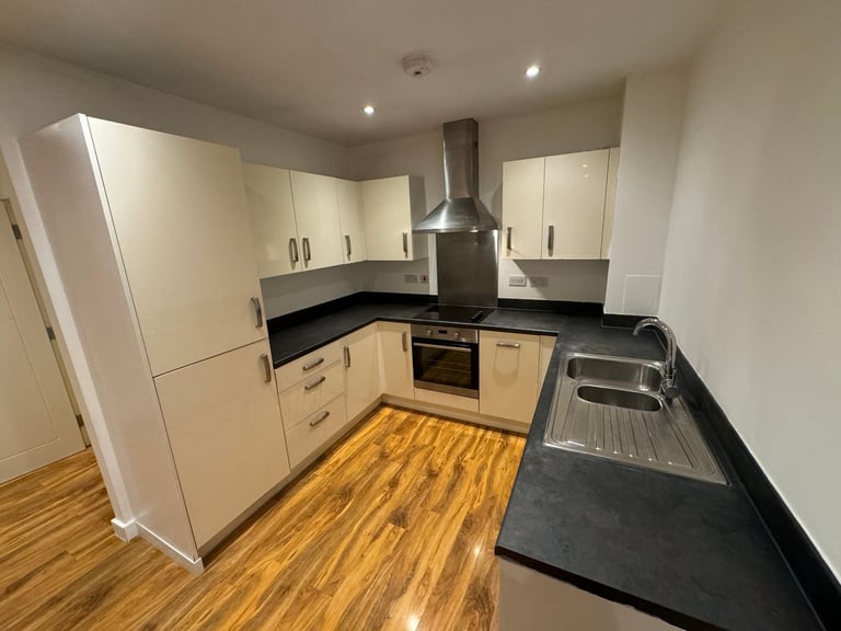 Stylish One-Bedroom Apartment – Imperial Drive, Rayners Lane, Harrow, HA2 
