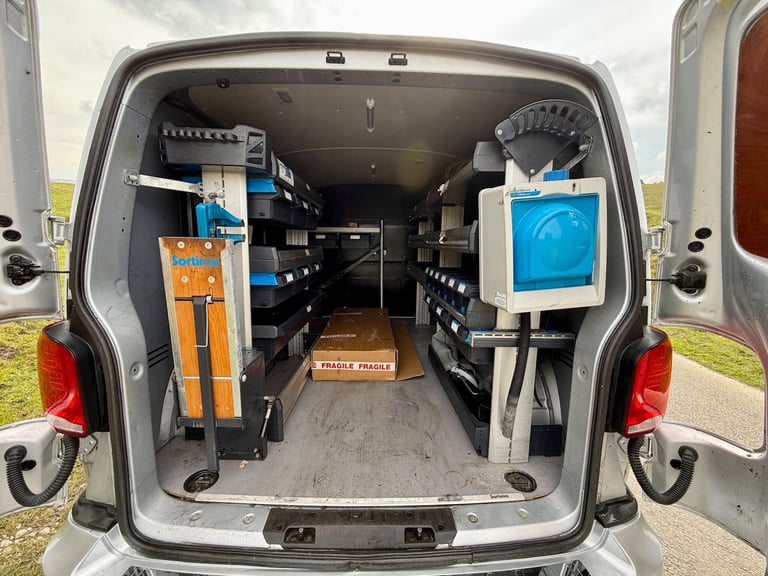 2021 Volkswagen Transporter 2.0 TDI T30 Startline DSG FWD SWB Euro 6 (s/s) 5dr PANEL VAN Diesel A...