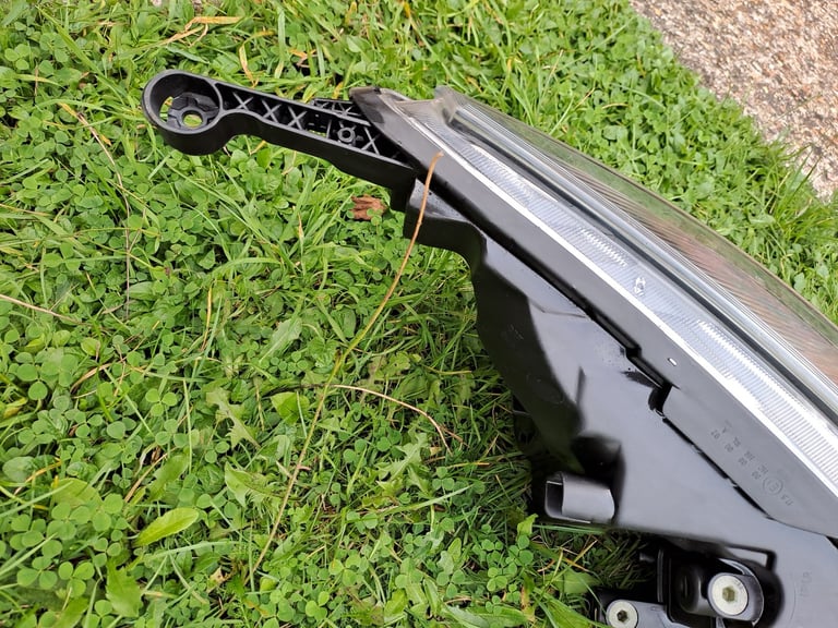Driver side vauxhall astra 2014 Led headlight 