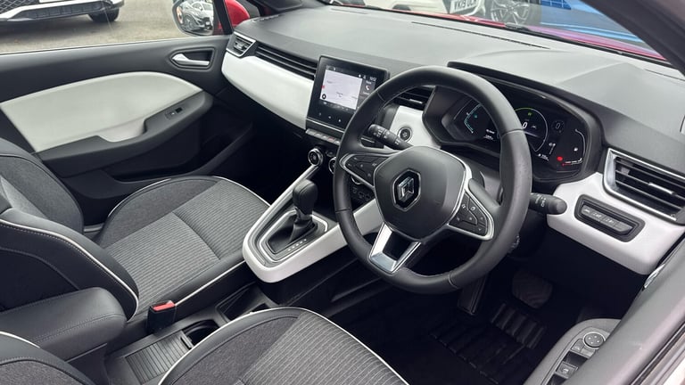 2022 Renault Clio 1.6 E-TECH Hybrid 140 SE Edition 5dr Auto HATCHBACK PETROL/ELECTRIC Automatic
