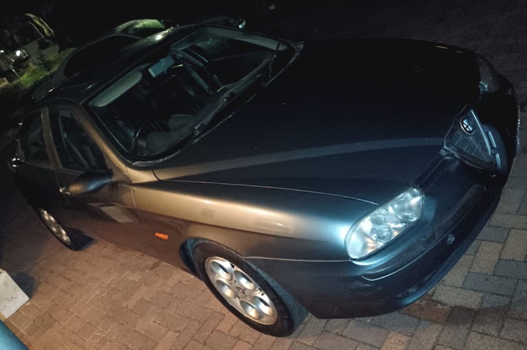 Alfa Romeo, 156, Saloon, 2000, Manual, 2492 (cc), 4 doors