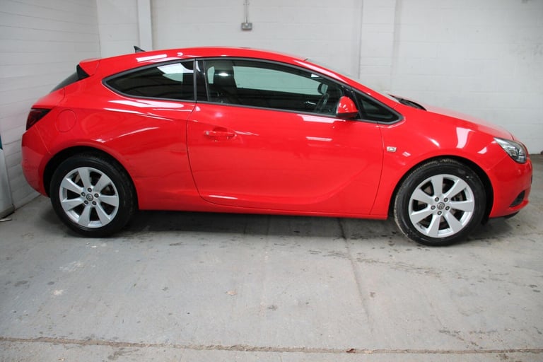  Vauxhall Astra GTC 1.4i Turbo Sport Auto Euro 6 3dr Petrol Automatic