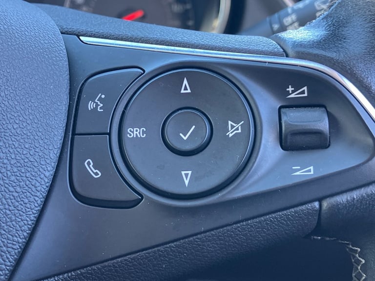 2021 Vauxhall Grandland X 1.2 Turbo Griffin Edition 5dr Hatchback PETROL Manual