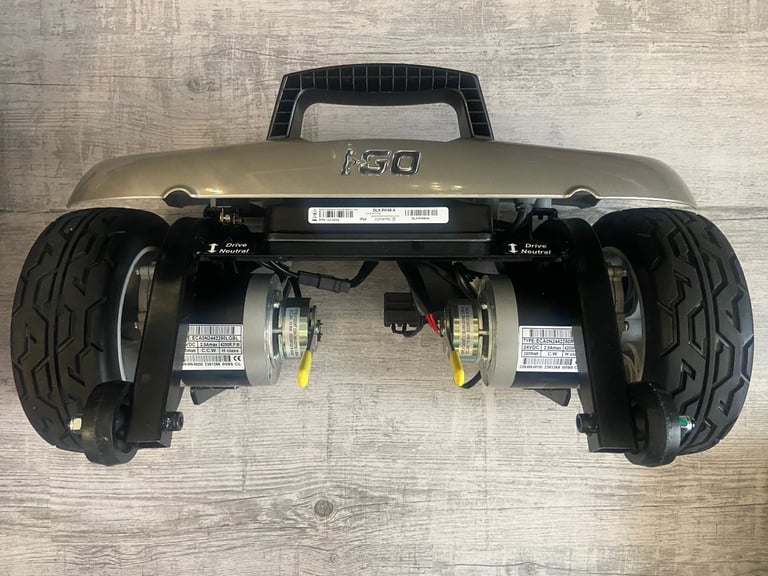 Mobility power chair, Electric wheelchair I-Go Crest CSS, 18 months old. Free delivery possible.