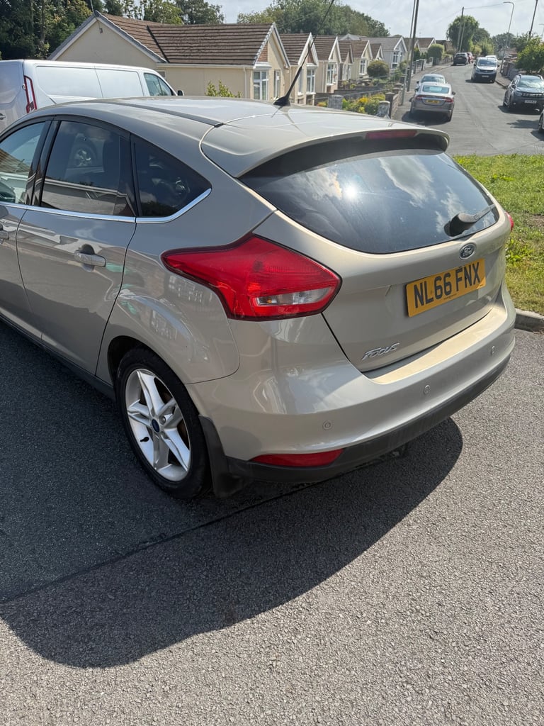 Ford, FOCUS, Hatchback, 2017, Semi-Auto, 1499 (cc), 5 doors