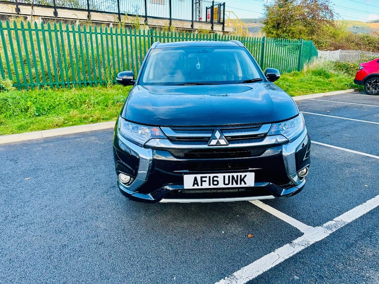 image for Mitsubishi, OUTLANDER, Estate, 2016, Other, 1998 (cc), 5 doors