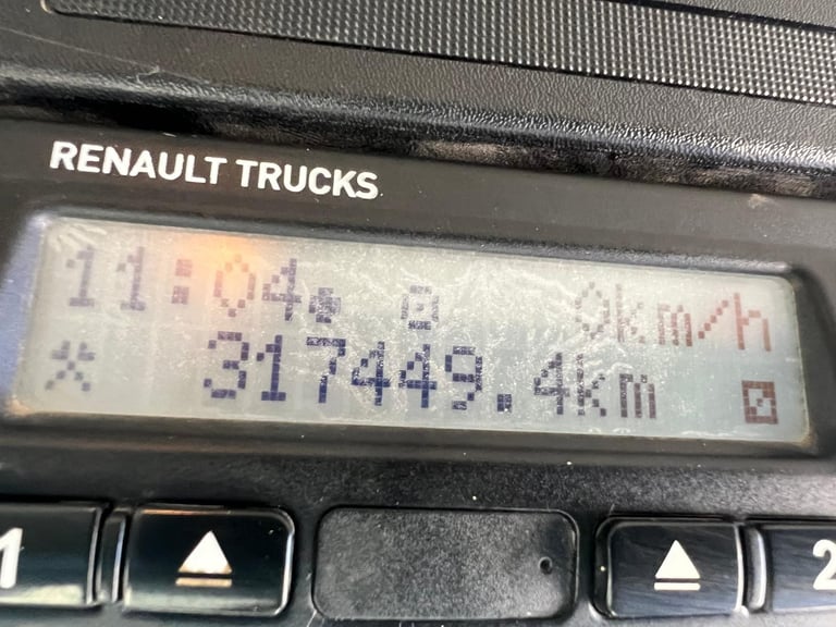 Renault C (C) 430 8x4 McPHEE MIXER , JUST ARRIVED . WATCH THE VIDEO