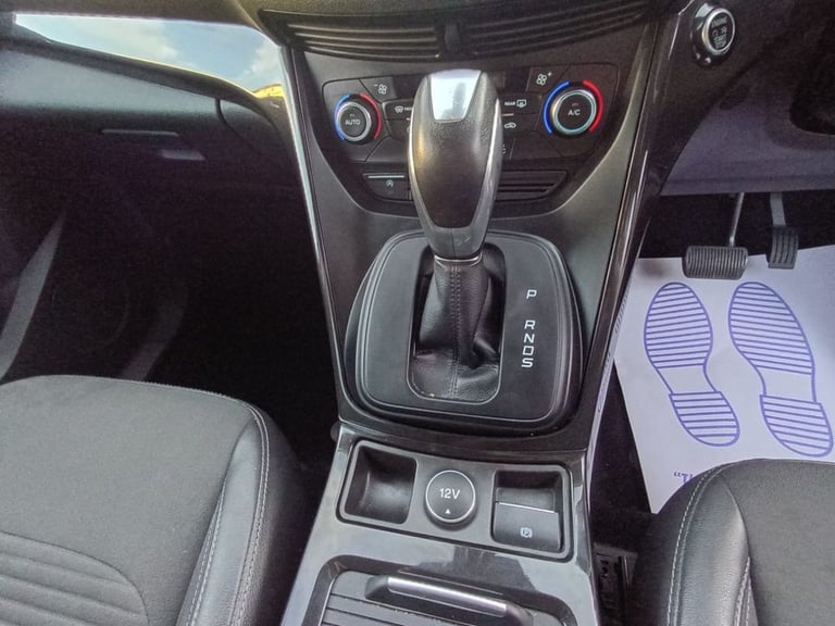 2017 Ford Kuga 2.0 TDCi Titanium SUV 5dr Diesel Powershift AWD Euro 6 (s/s) (180 ps) HATCHBACK Di...