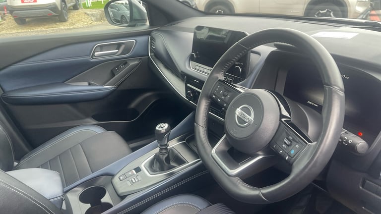 2022 Nissan Qashqai 1.3 DiG-T MH Tekna 5dr Petrol Hatchback Hatchback Petrol Manual